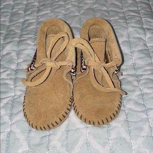 Minnetonka moccasins